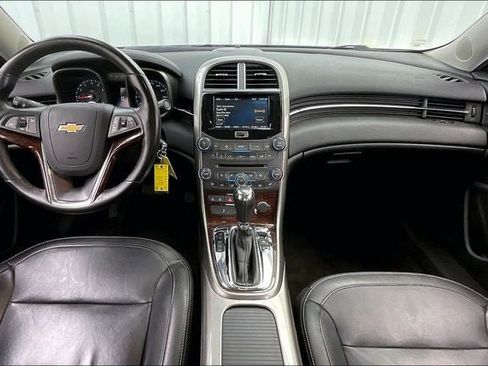Used 2013 Chevrolet Malibu LTZ image 14