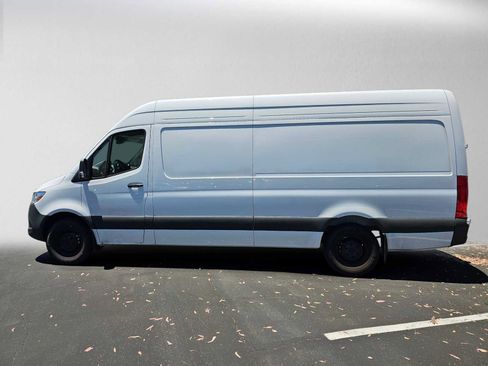 Used 2026 Mercedes-Benz Sprinter 2500 image 6