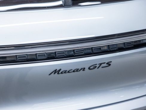 Used 2022 Porsche Macan GTS AWD/4WD image 23