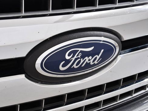 Used 2019 Ford F150 XLT w/ Equipment Group 302A Luxury AWD/4WD image 20