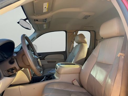 Used 2011 Chevrolet Silverado 1500 LTZ w/ LTZ Plus Package RWD image 11