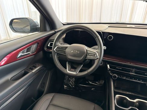 Used 2024 Chevrolet Traverse Z71 w/ LPO, Floor Liner Package AWD/4WD image 29