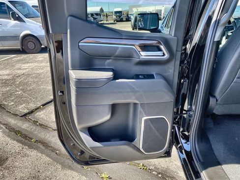 New 2026 Chevrolet Silverado 1500 LT w/ Z71 Off-Road Package image 26