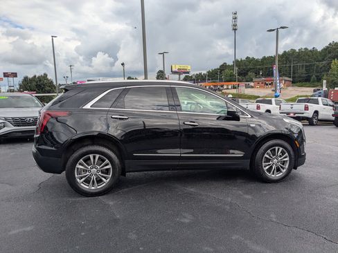 Used 2023 Cadillac XT5 Premium Luxury w/ LPO, Floor Liner Package FWD image 4