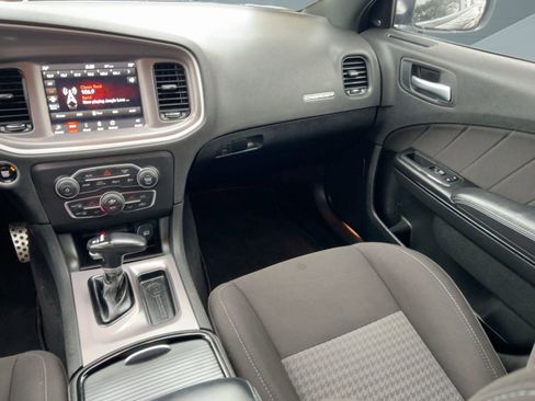 Used 2022 Dodge Charger GT w/ Blacktop Package image 29