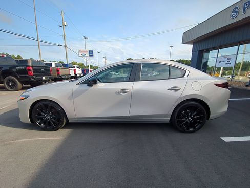 Used 2025 MAZDA MAZDA3 s FWD image 10