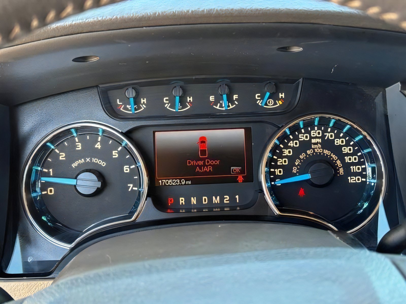 Used 2014 Ford F150 XLT w/ Equipment Group 302A Luxury AWD/4WD image 22