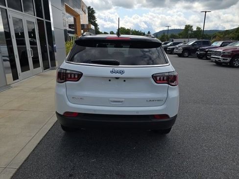 New 2026 Jeep Compass Limited w/ Sun, Sound & Navigation Group AWD/4WD image 5