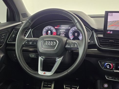 Certified 2023 Audi SQ5 Premium Plus w/ Premium Plus Package AWD/4WD image 37