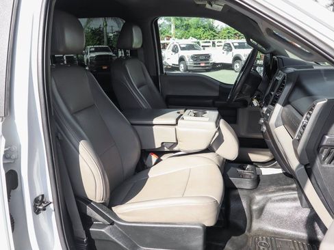 Used 2019 Ford F250 XL w/ Power Equipment Group AWD/4WD image 43