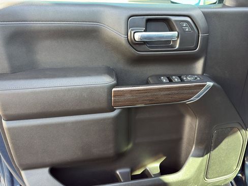 Used 2021 Chevrolet Silverado 1500 LT image 15