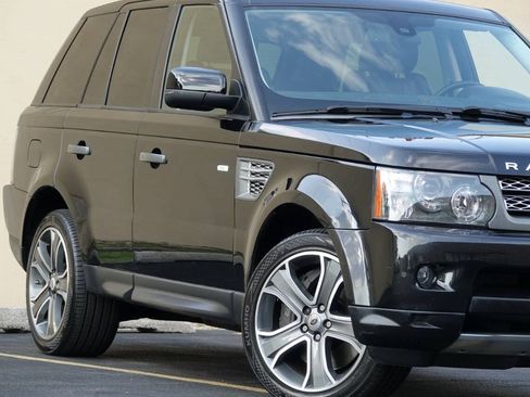 Used 2011 Land Rover Range Rover Sport Supercharged AWD/4WD image 23