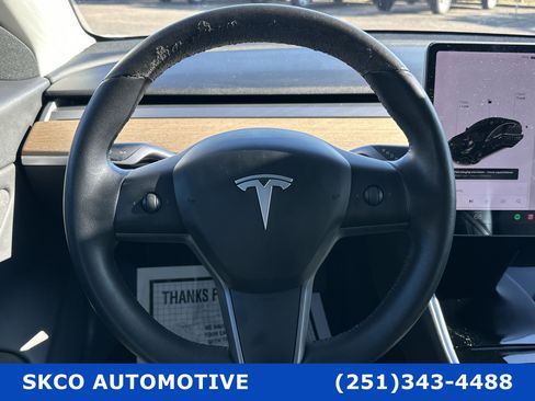Used 2020 Tesla Model 3 Long Range image 18