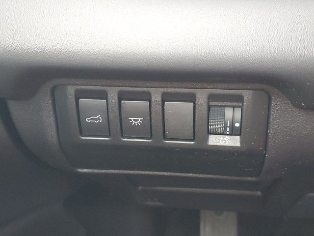Used 2024 Subaru Ascent Limited w/ Technology Package AWD/4WD image 20