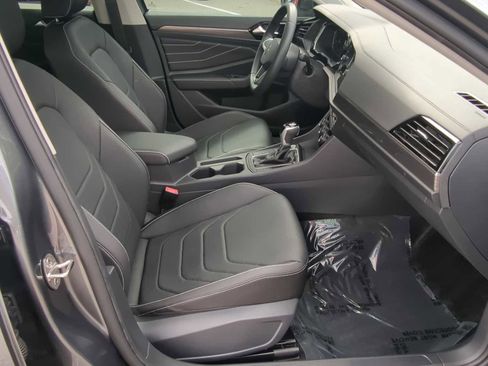 Used 2024 Volkswagen Jetta SEL image 23