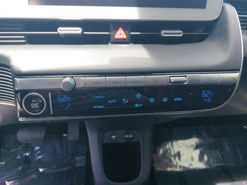 Used 2024 Hyundai Ioniq 5 SE RWD image 21