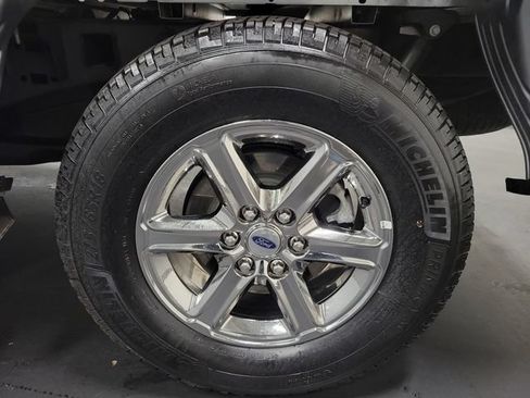 Used 2025 Ford F150 XLT w/ Equipment Group 301A Standard AWD/4WD image 9