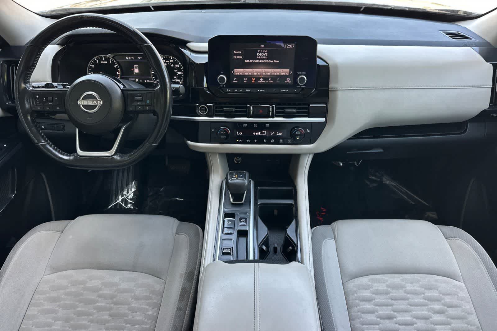 Certified 2022 Nissan Pathfinder SV FWD image 4