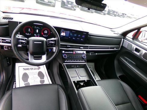 Used 2025 Hyundai Santa Fe SEL image 12