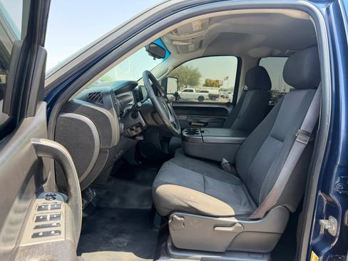 Used 2014 GMC Sierra 2500 SLE AWD/4WD image 18