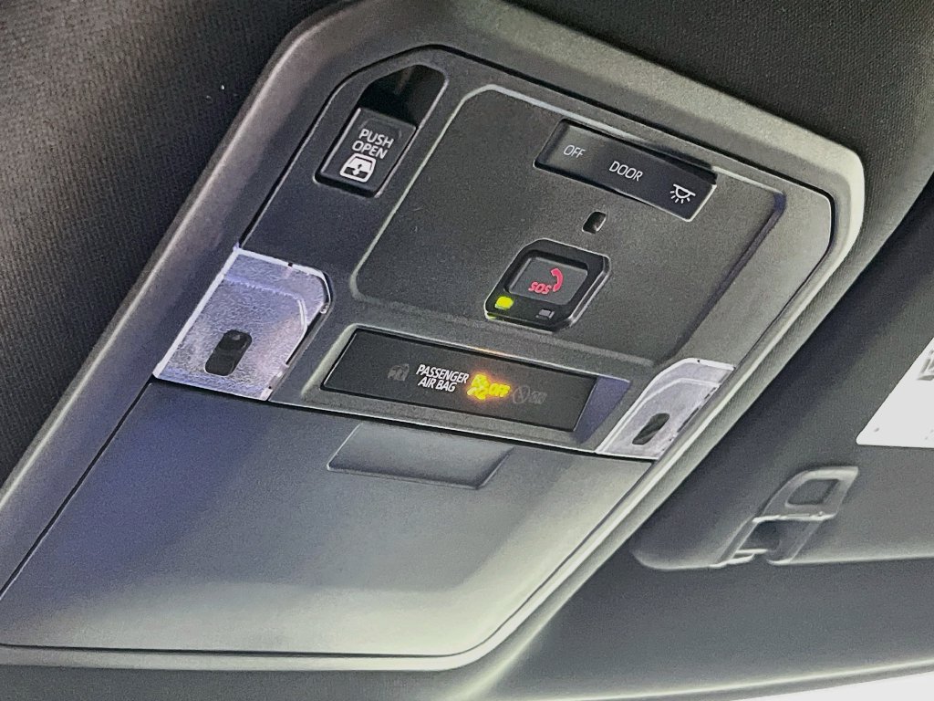 New 2026 Toyota Tundra Limited AWD/4WD image 16