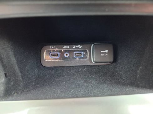 Used 2022 Jeep Grand Cherokee Laredo X RWD image 29