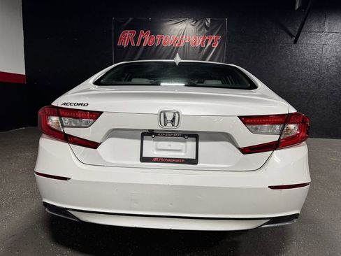 Used 2018 Honda Accord LX image 4