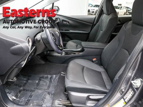 Used 2022 Toyota Prius Prime LE FWD image 14