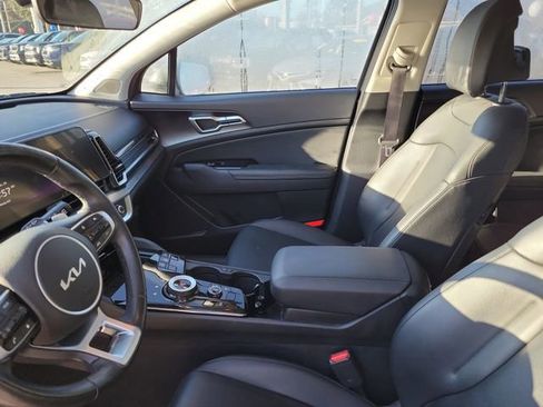 Used 2023 Kia Sportage EX image 14