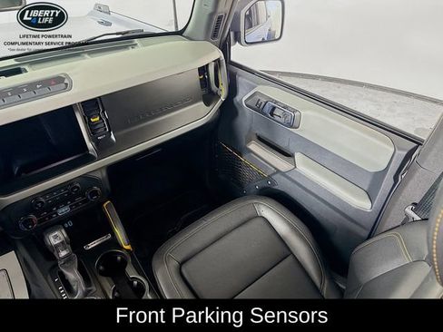 Used 2023 Ford Bronco Badlands w/ Sasquatch Package image 24