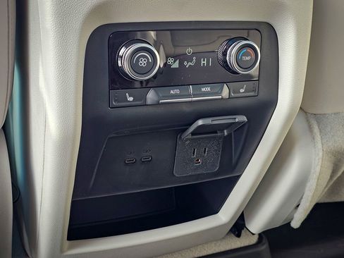 New 2026 Buick Enclave Avenir w/ Super Cruise Package image 36