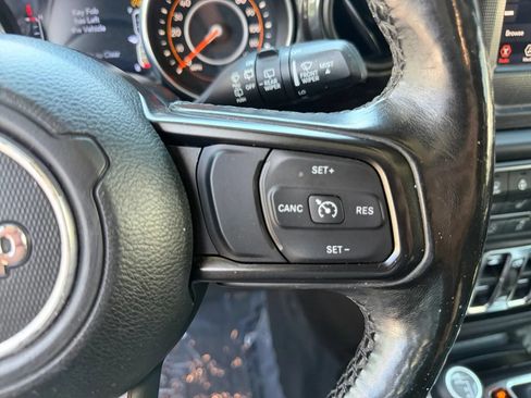 Used 2020 Jeep Wrangler Unlimited Sport AWD/4WD image 21