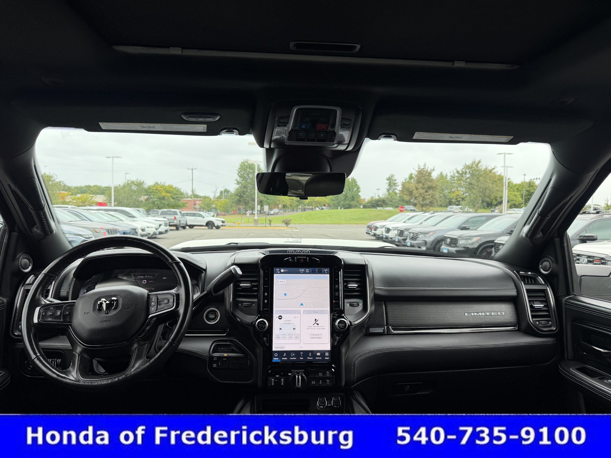 Used 2023 RAM 2500 Limited AWD/4WD image 32