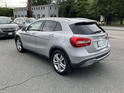 Used 2018 Mercedes-Benz GLA 250 4MATIC image 7