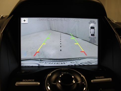 Used 2019 Ford Escape Titanium image 11