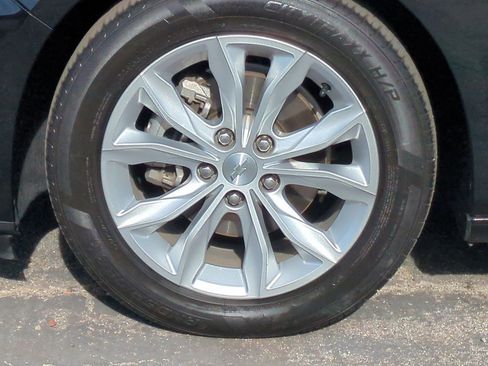 Used 2019 Chevrolet Malibu LT image 26