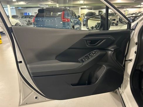 Certified 2025 Subaru Crosstrek 2.0i Premium image 9