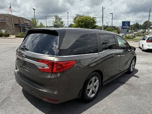 Used 2019 Honda Odyssey EX image 4