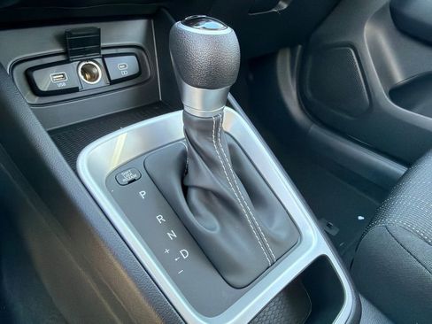 New 2026 Hyundai Venue SE image 30