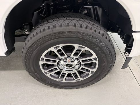 New 2026 Ford F350 Platinum w/ Platinum Plus Package AWD/4WD image 5