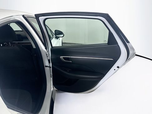 Used 2024 Hyundai Sonata SEL FWD image 31