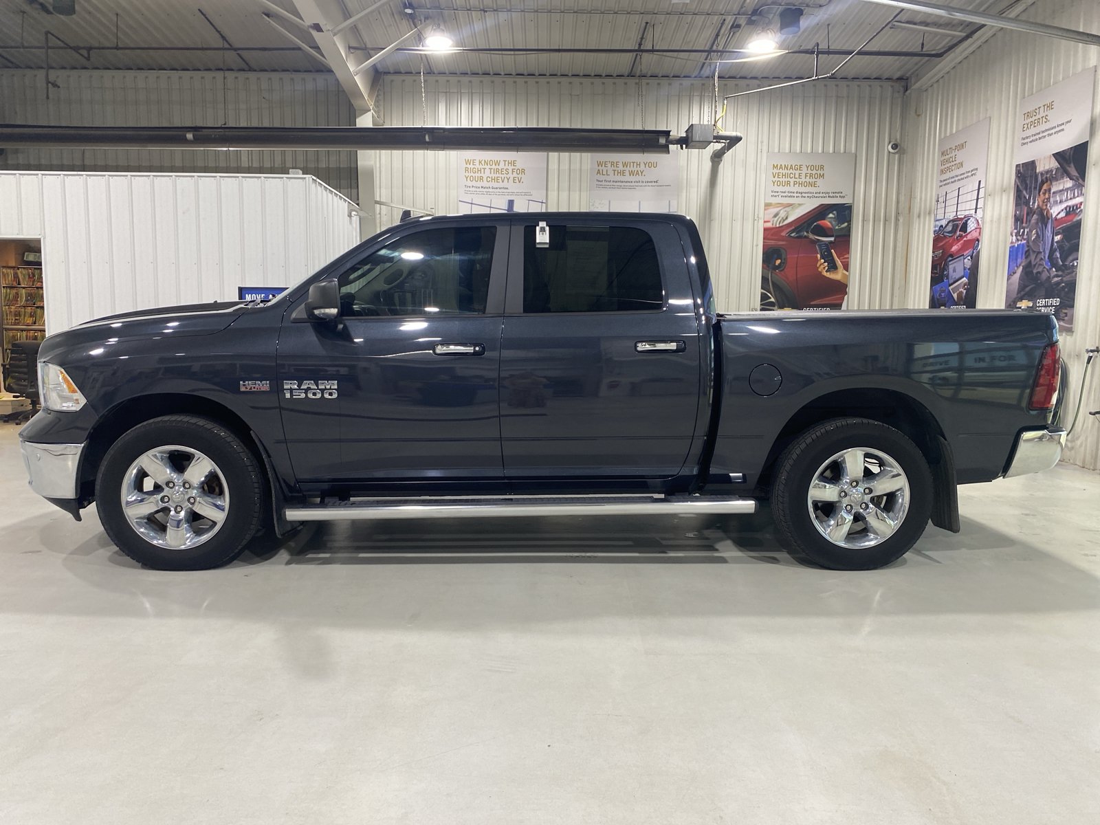 Used 2017 RAM 1500 Big Horn AWD/4WD image 5