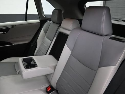 Used 2019 Toyota RAV4 XLE Premium w/ Cold Weather Package AWD/4WD image 24