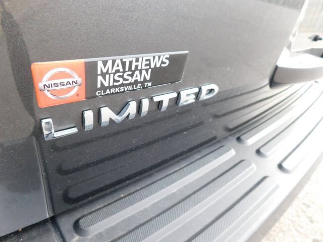 Used 2017 Ford Expedition Limited w/ Equipment Group 301A AWD/4WD image 30