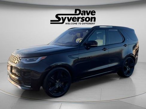 Used 2023 Land Rover Discovery Metropolitan Edition image 1