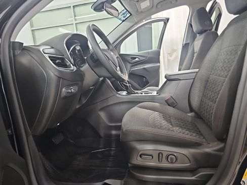 Used 2024 Chevrolet Equinox LT w/ LPO, Floor Liner Package FWD image 19