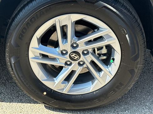 Certified 2026 Hyundai Tucson SE FWD image 9