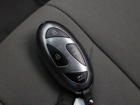 Certified 2026 Hyundai Elantra Sport FWD image 30