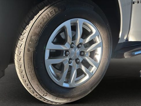 Used 2023 Chevrolet Tahoe LT image 24