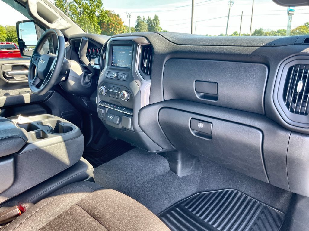 Used 2024 Chevrolet Silverado 2500 Custom w/ Custom Value Package AWD/4WD image 27